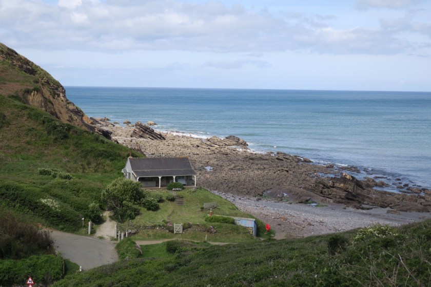 Millook Luxury Beach Hut